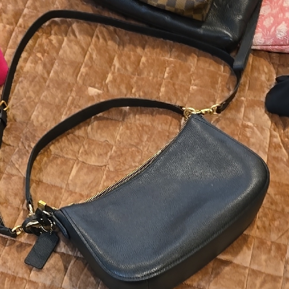 Coach Black Leather Shoulder Bag